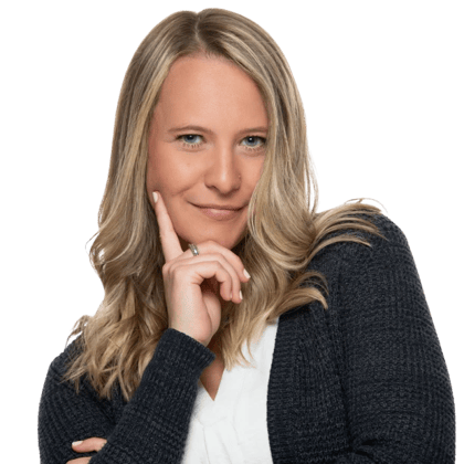 emily-cooper-2